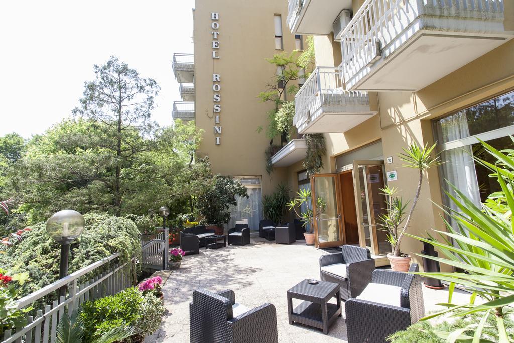 Hotel Rossini Tabiano Terme Buitenkant foto