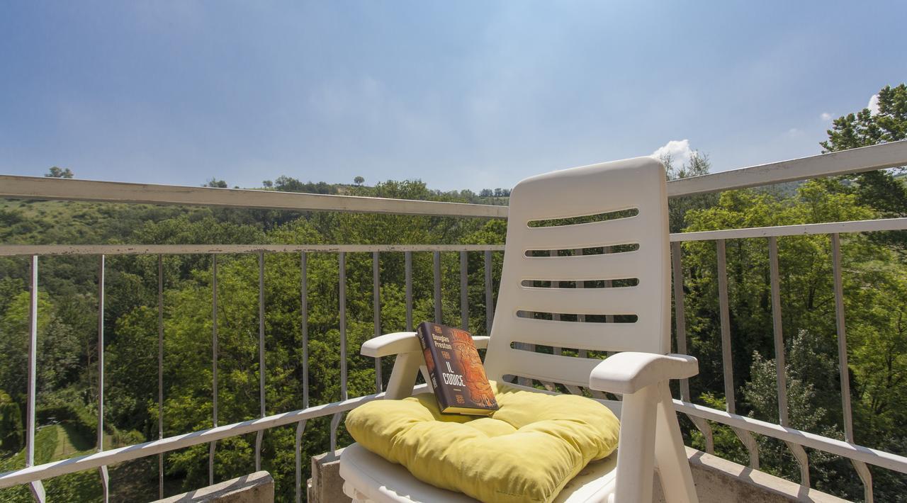 Hotel Rossini Tabiano Terme Buitenkant foto